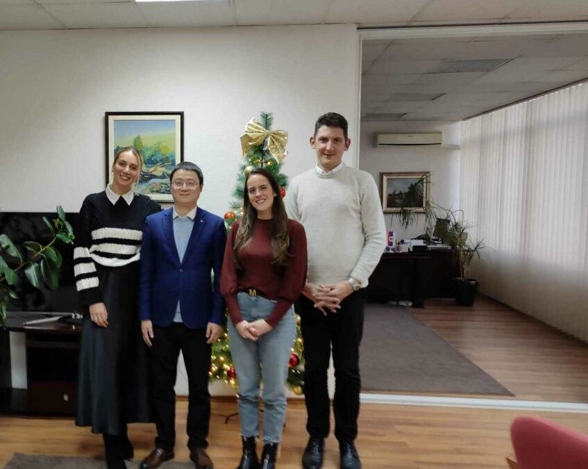Uspostavljanje akademskih veza: Saradnička nastojanja HD Razvoja sa Univerzitetom Istočno Sarajevo